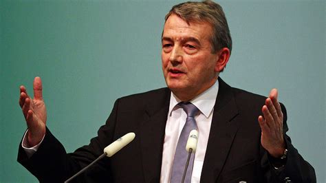 Bundesliga-Scandal: Verwirrung und Chaos im deutschen Fußball um die Rolle von Wolfgang Niersbach